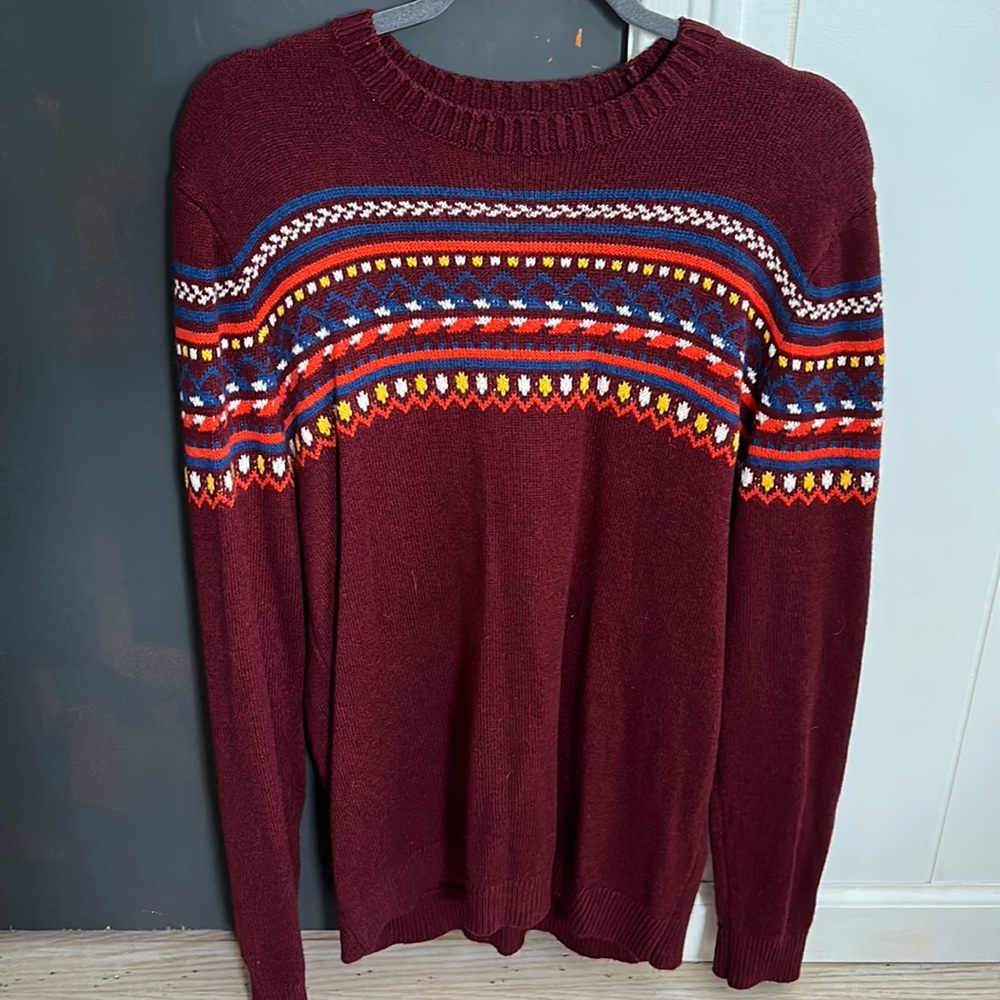 L men’s sweater